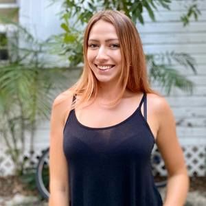 Meet your Posher, Cristina